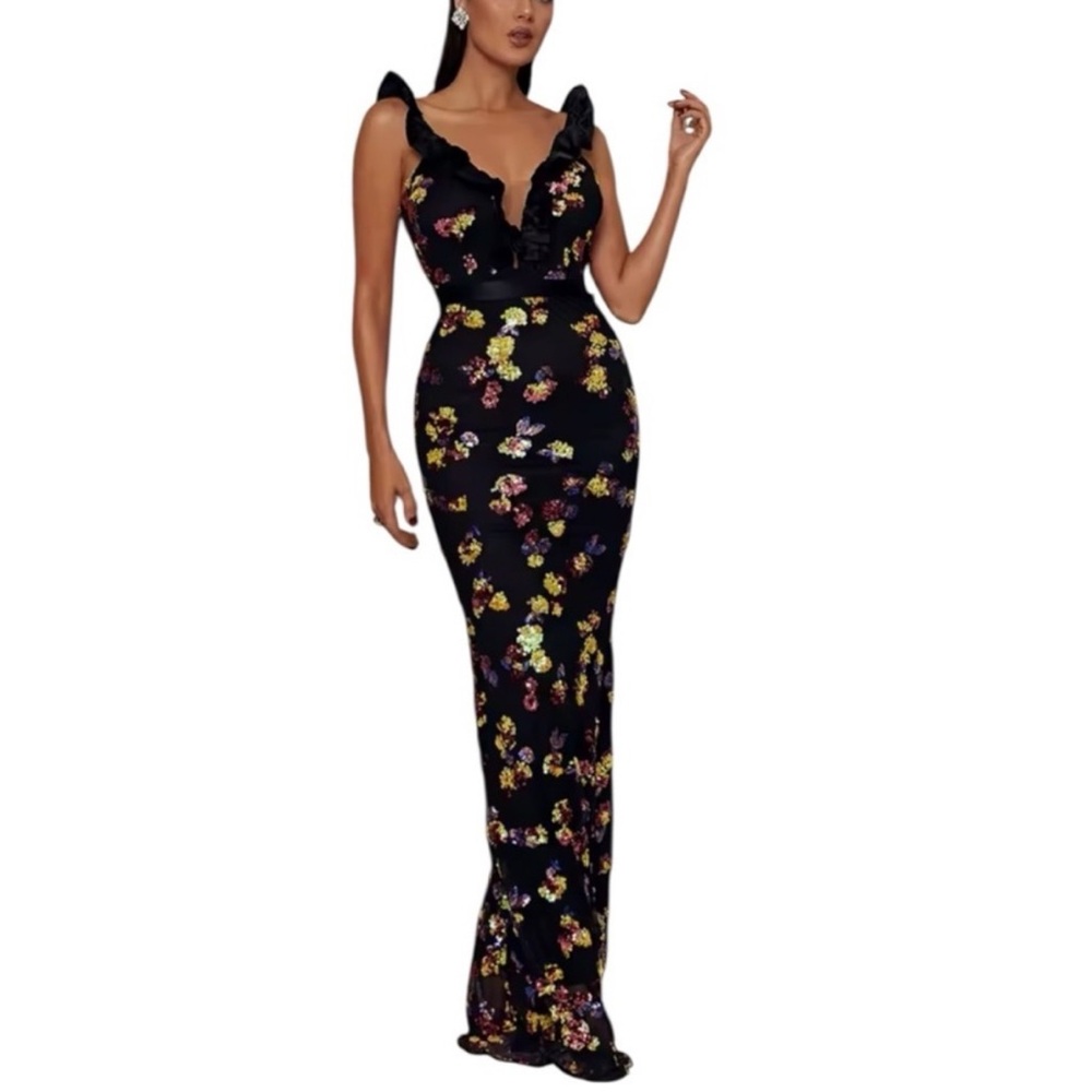 Miss Ord Black sequined prom dress